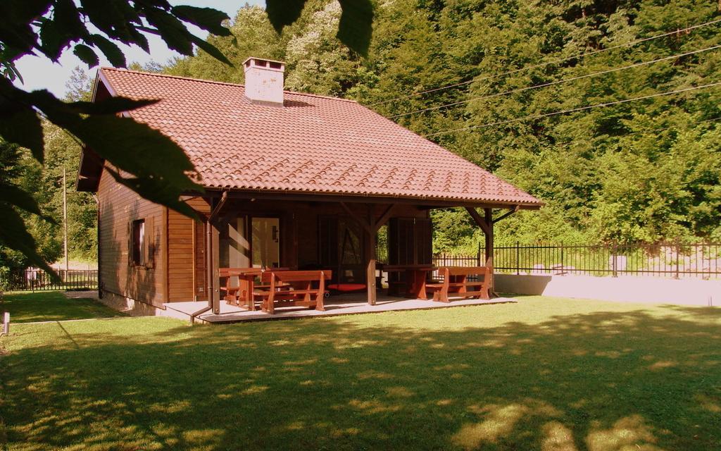 Boyana Vacation Houses Cherni Vit Eksteriør billede